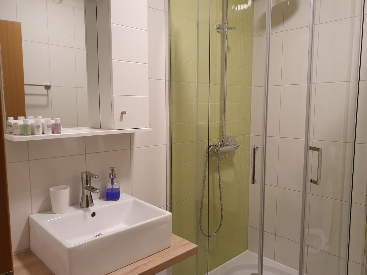 Apartmani Eterovic Baška Voda Esterno foto